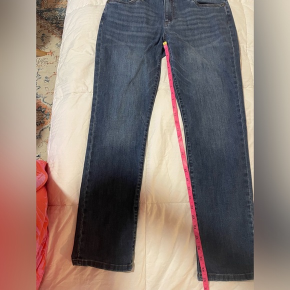 KUT From The Kloth Jeans  Mid Rise Boyfriend  Blue Denim SZ 6  EUC - Picture 12 of 14